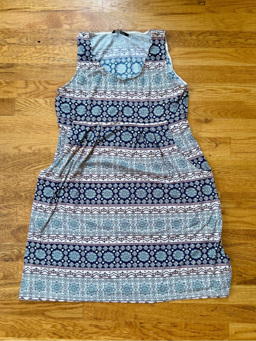 Navy & Light Blue Patterned Sleeveless Dress size M